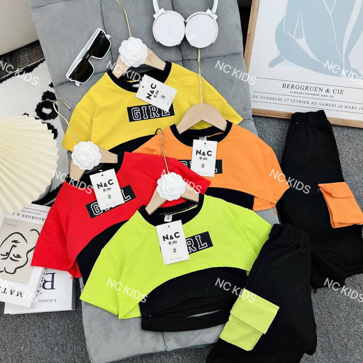 Girl polo and joggers trouser yellow color