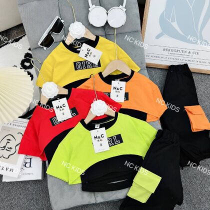 Girl polo and joggers trouser yellow color