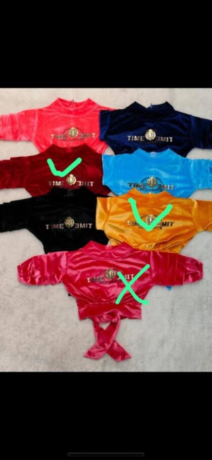 Swed top red color
