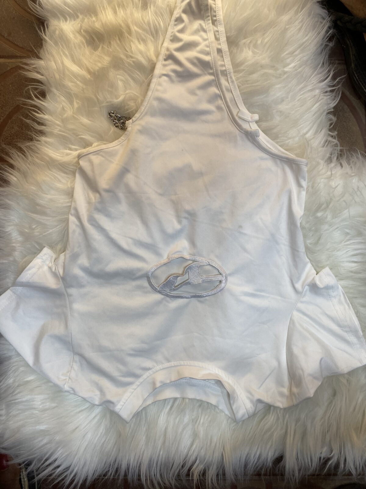 Diesel white top